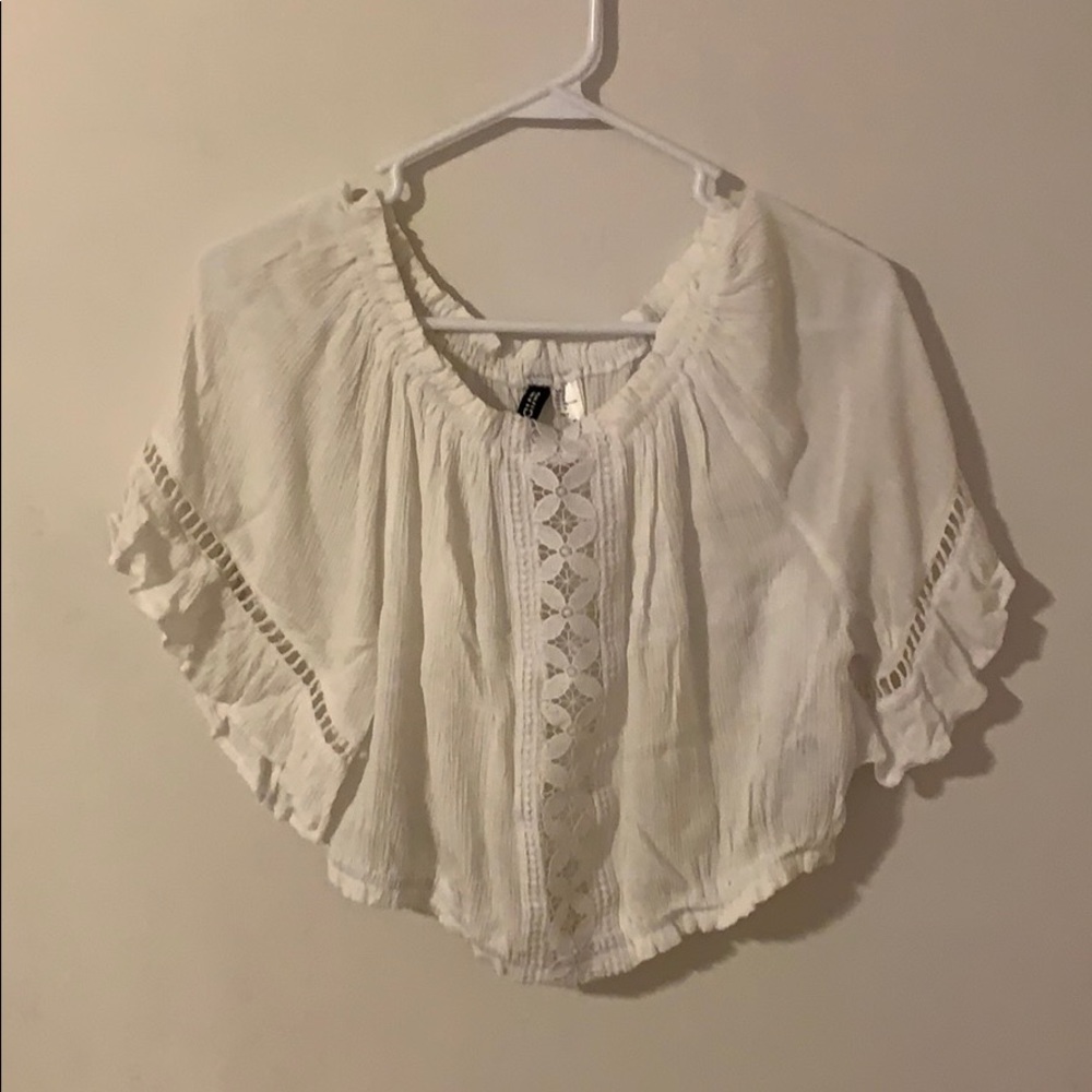 Over the shoulder crop top